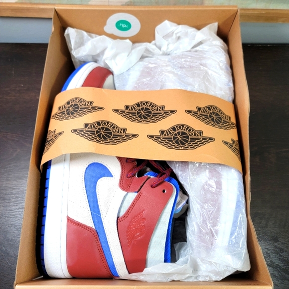 BRAND NEW Jordan 1 High Zoom Air CMFT Team Red Men's Size 10.5 - Picture 9 of 9